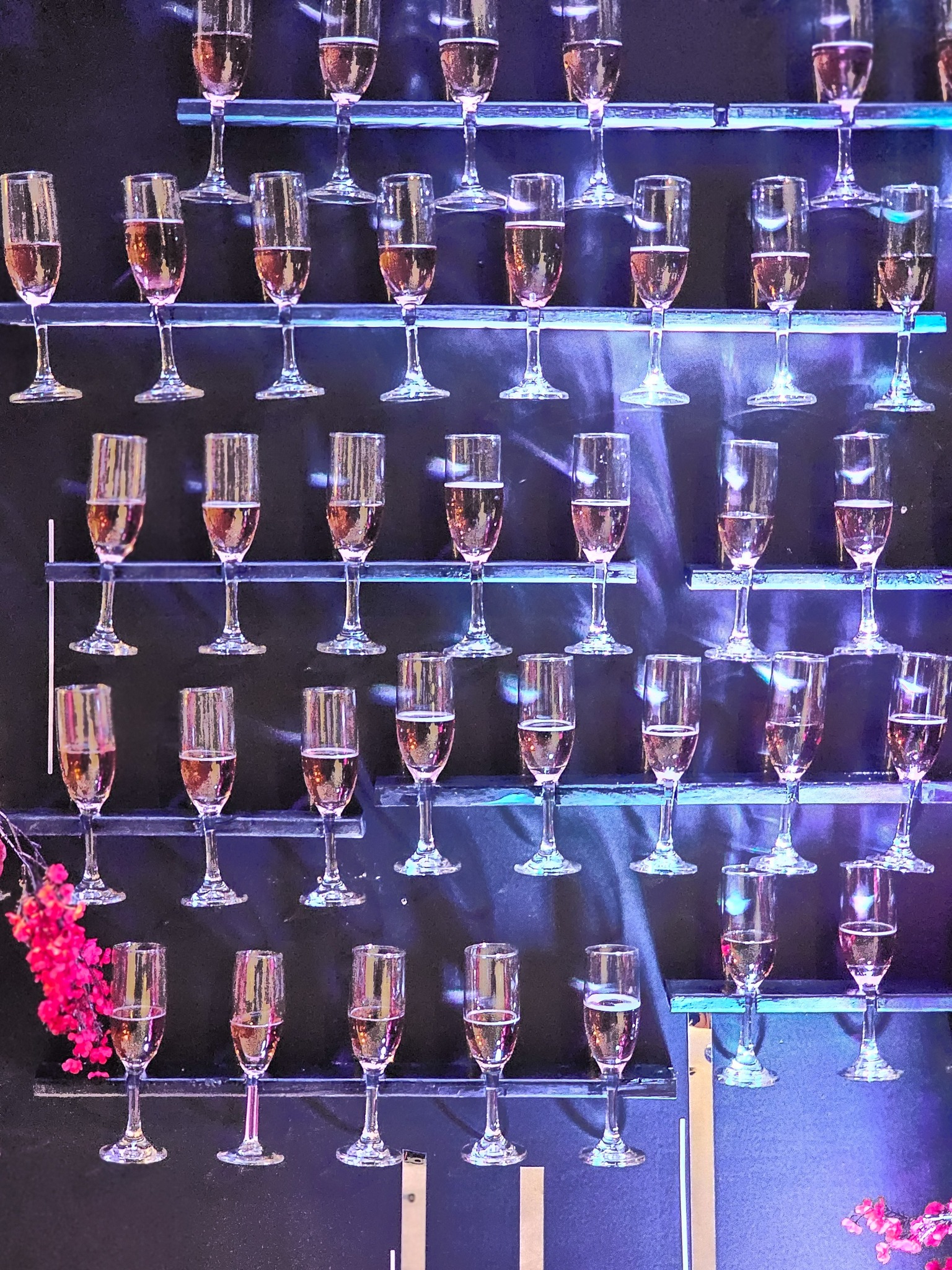 Illuminated Champagne Wall by Gigi Backdrops