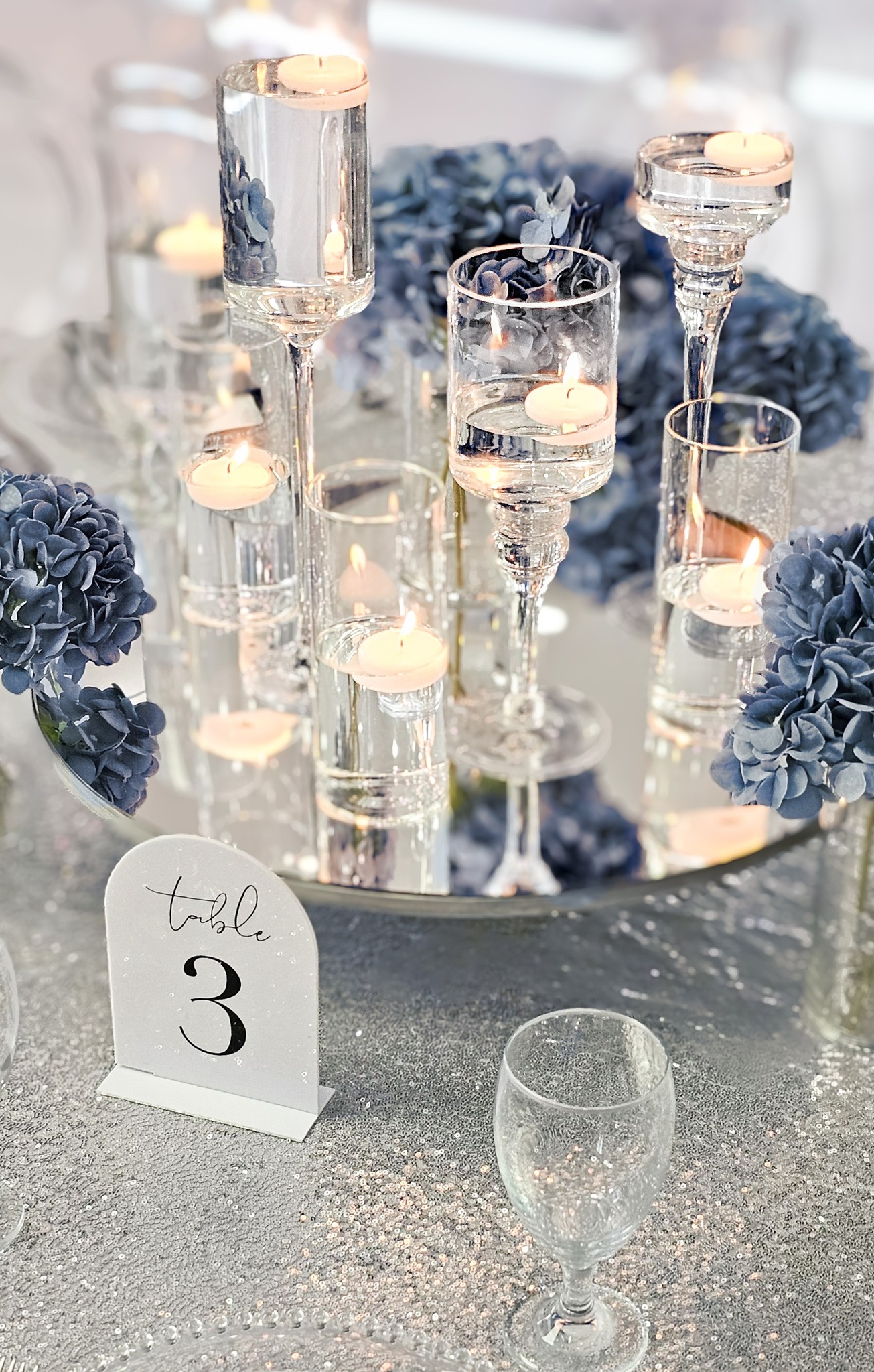 Candlelit Table Styling by Gigi Backdrops